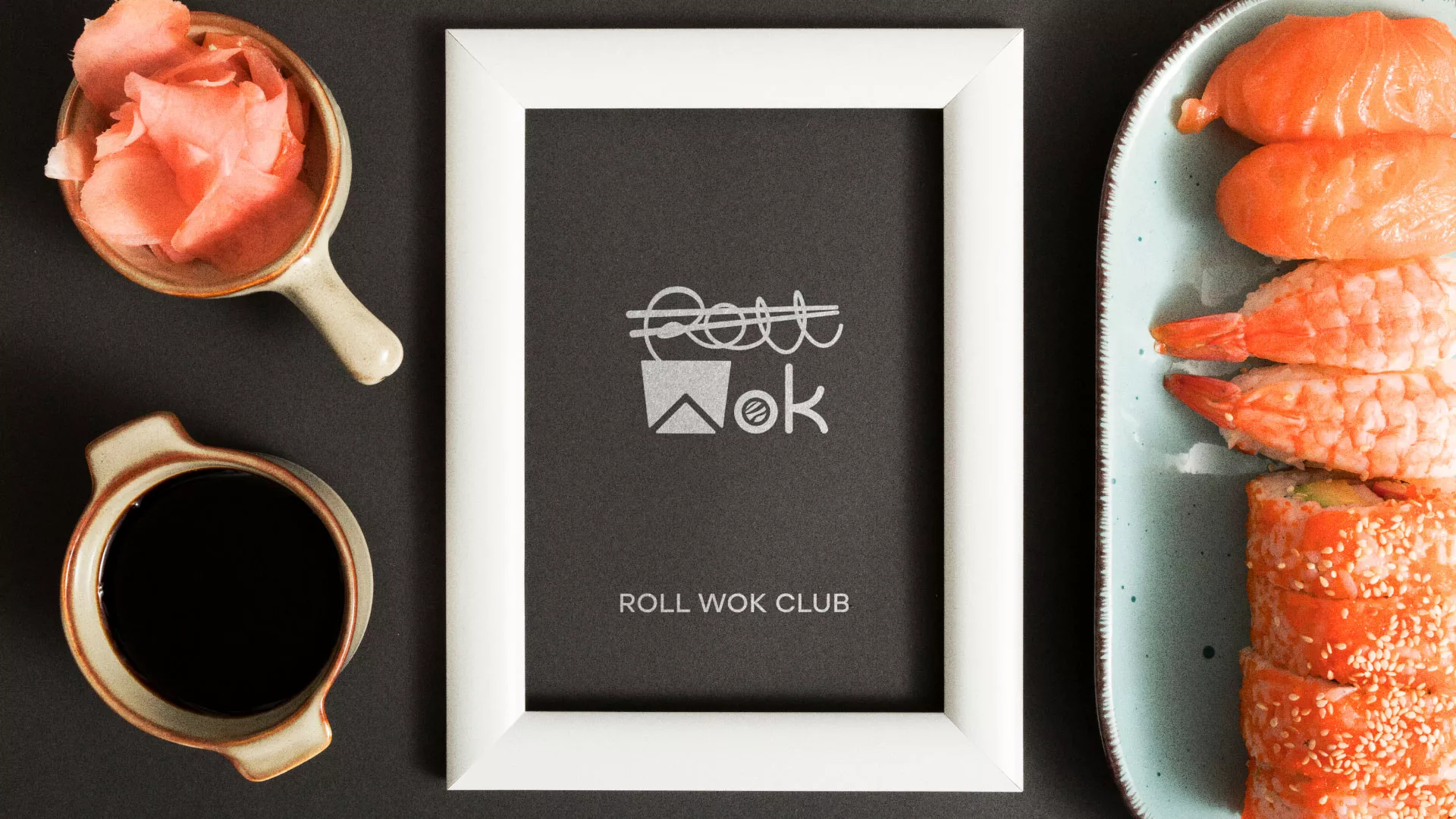 Разработка логотипа суши-бара «Roll Wok Club» в Фрязино