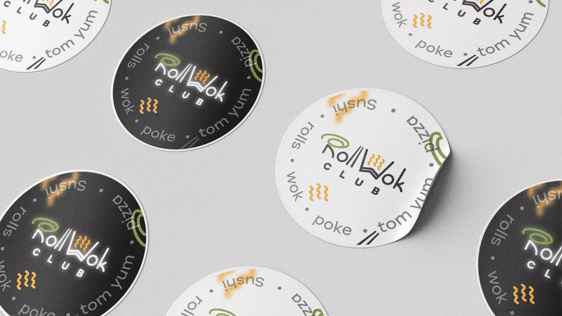 Разработка наклеек для суши-бара «Roll Wok Club» в Фрязино